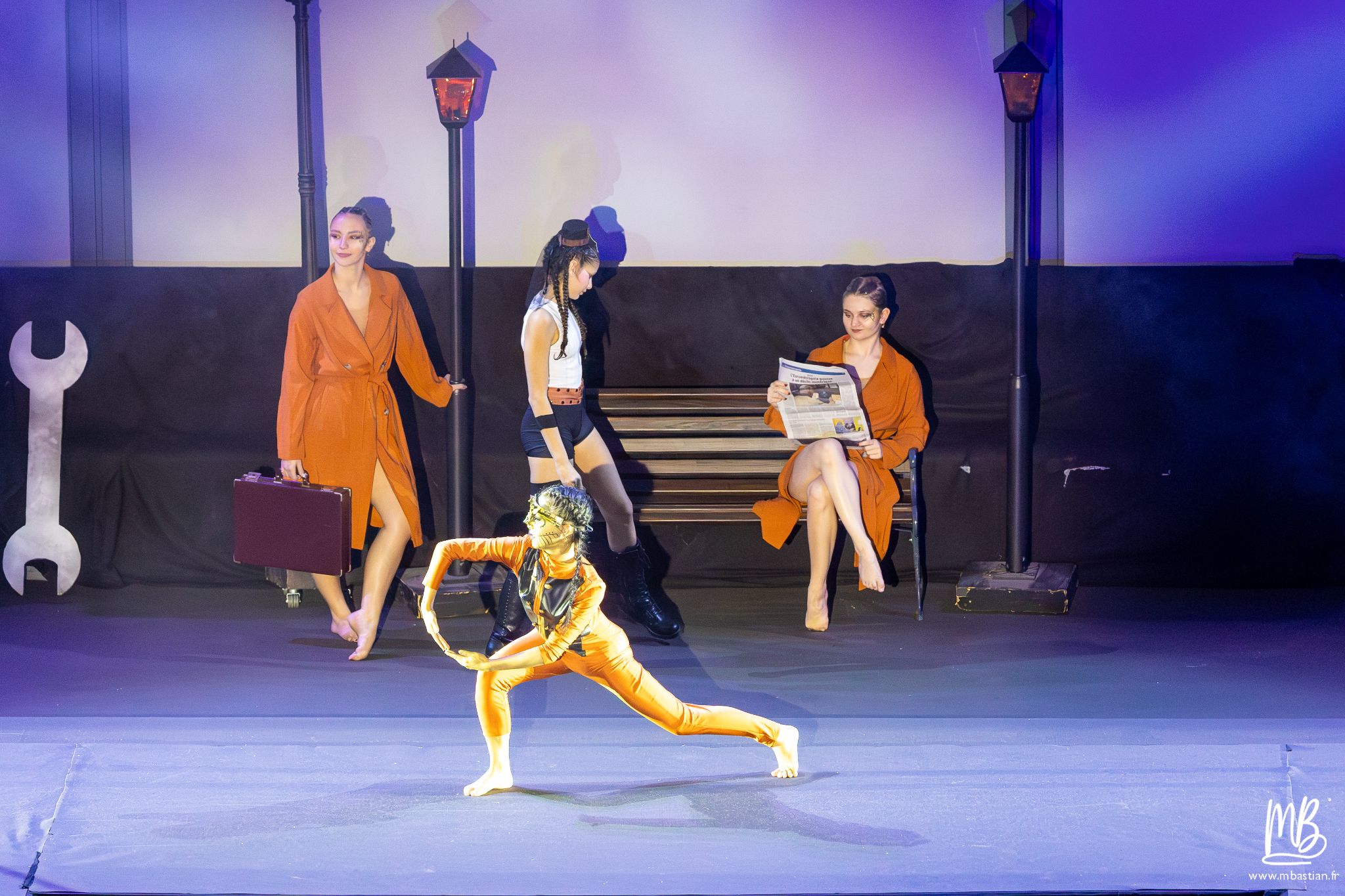 20251206 LA FABRIQUE A CONTES (BNS) MB 155